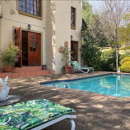 Tuscan Rose Johannesburg Exterior photo