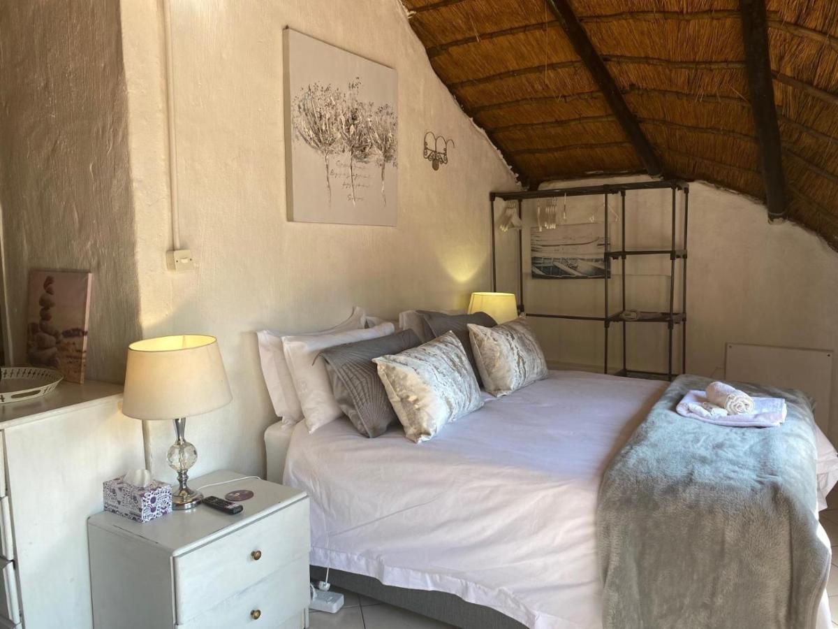 Tuscan Rose Johannesburg Exterior photo