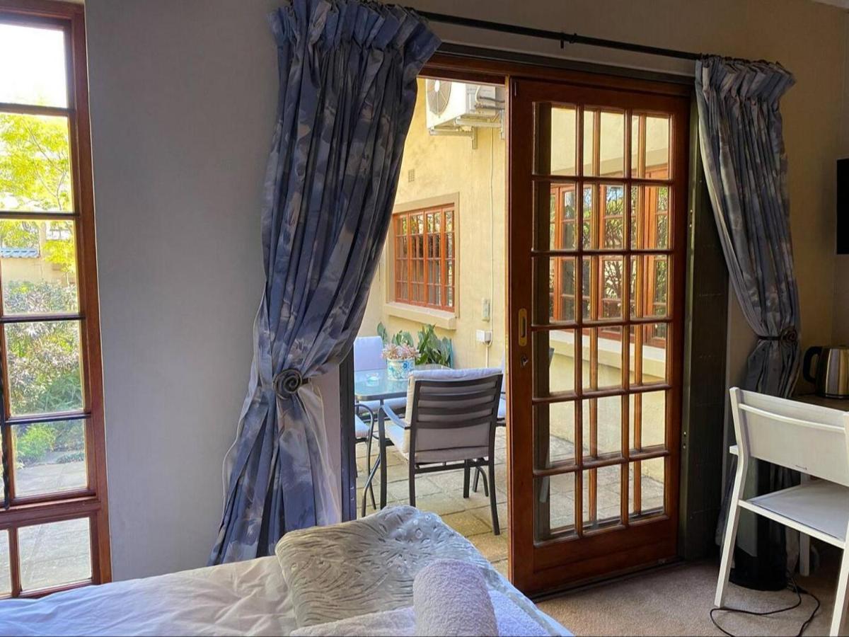 Tuscan Rose Johannesburg Exterior photo